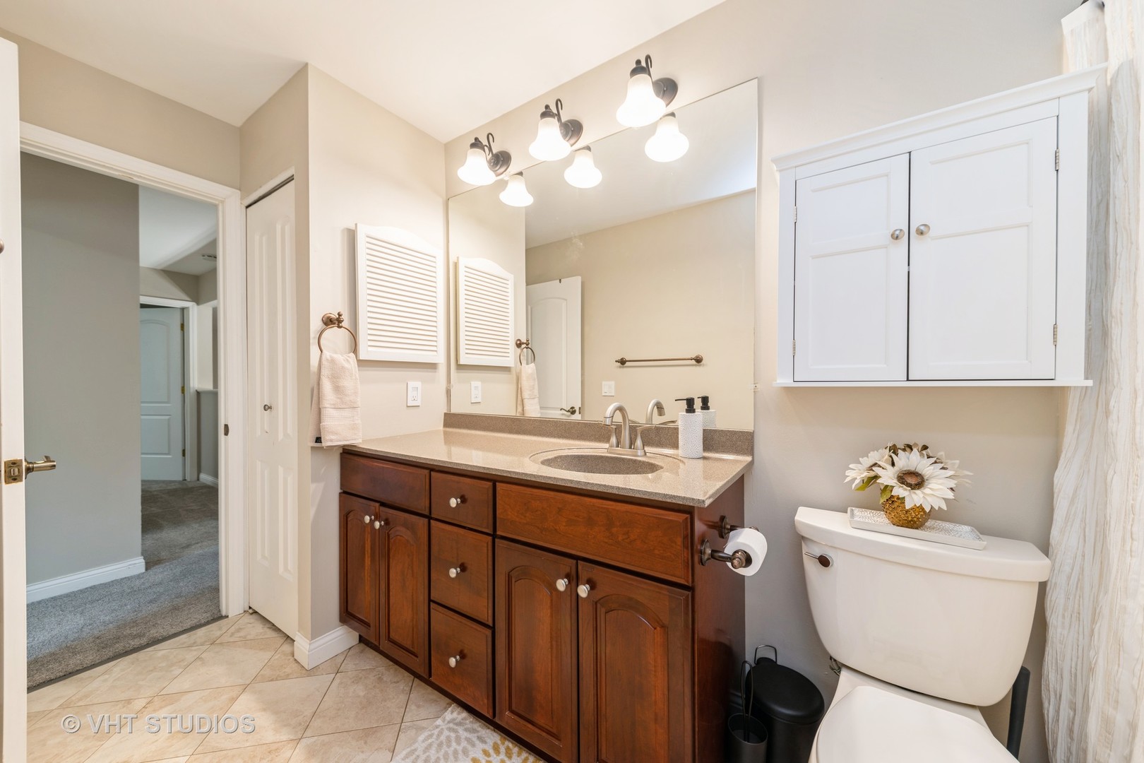 1716 Paddington Avenue, Naperville, IL 60563