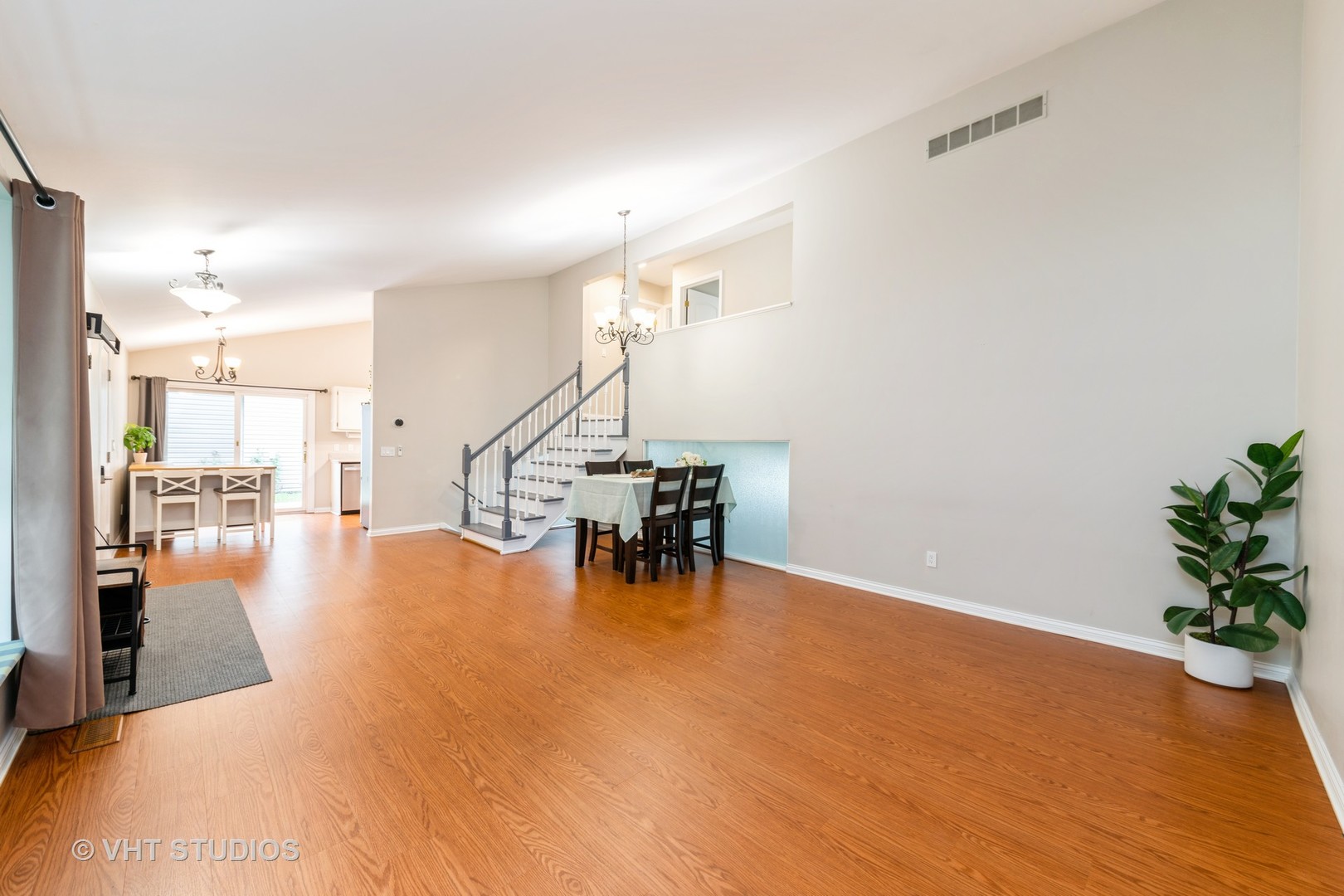1716 Paddington Avenue, Naperville, IL 60563