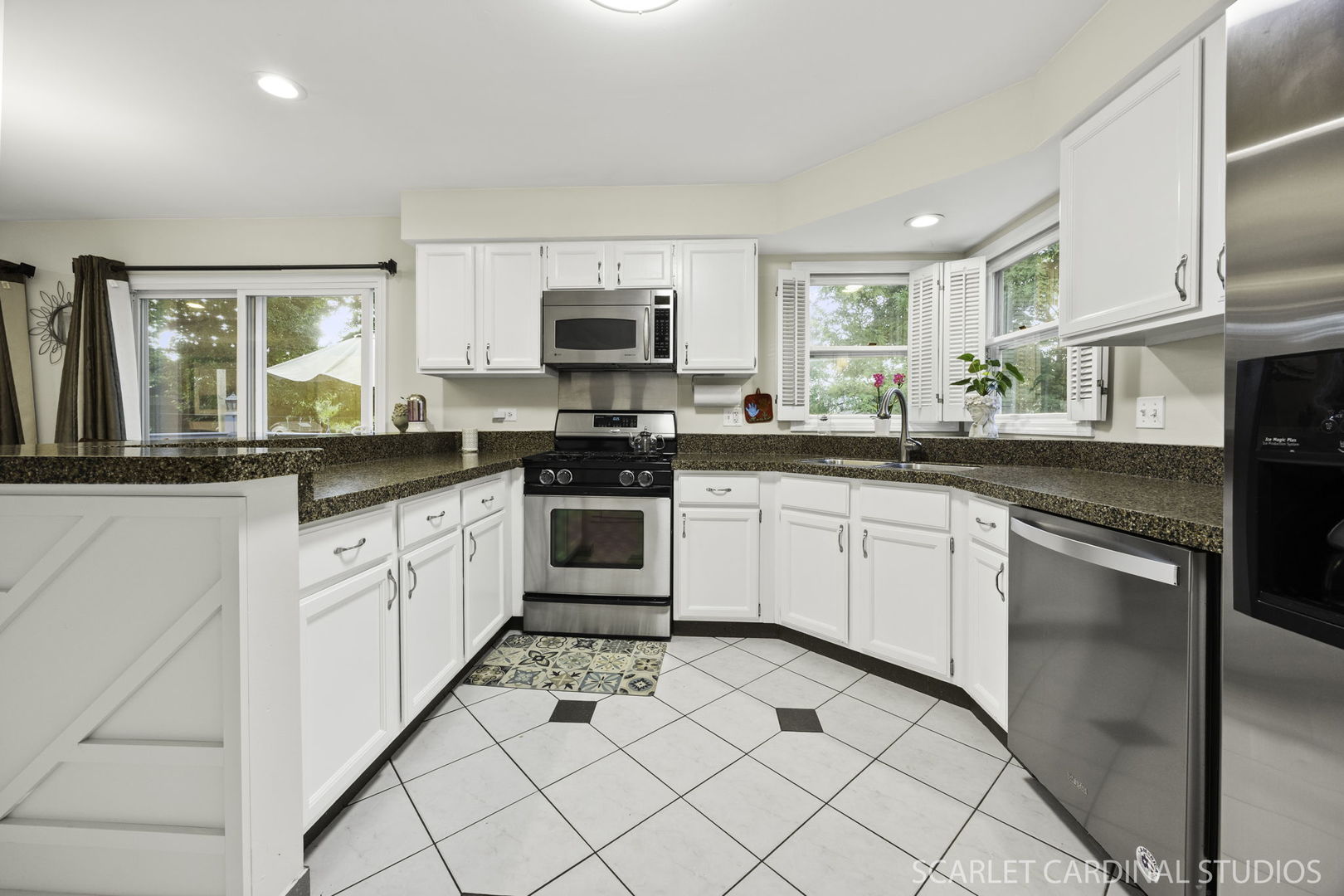 348 BLOOMFIELD Circle, Bloomingdale, IL 60108