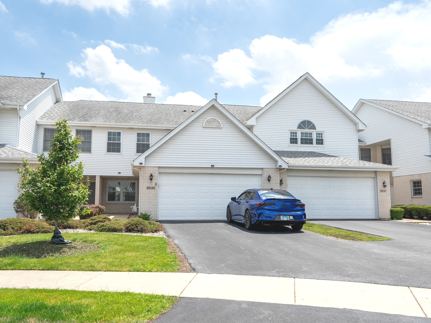 9939 CONSTITUTION Court, Orland Park, IL 60462