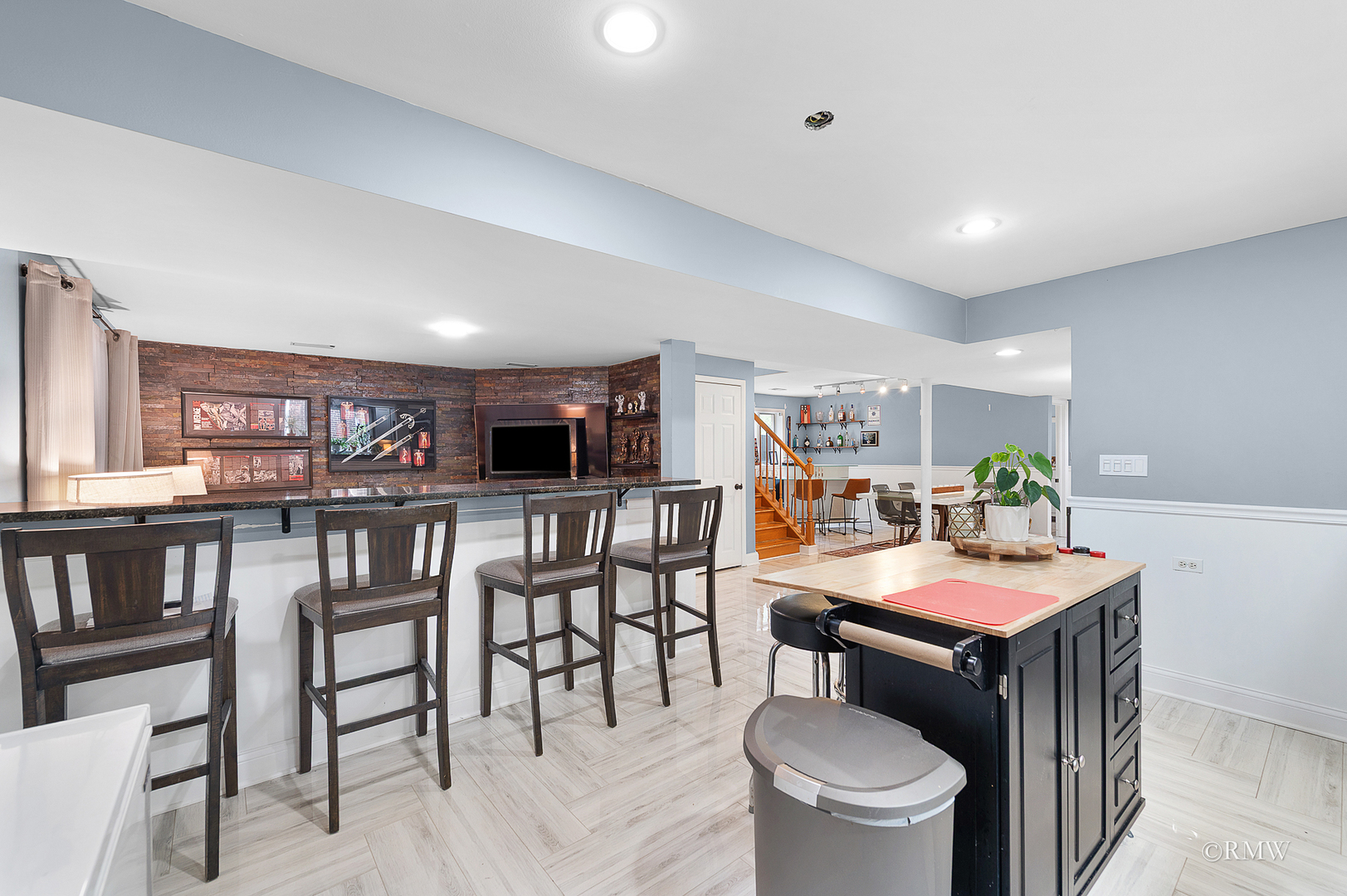 314 S Cedar Avenue, Wood Dale, IL 60191