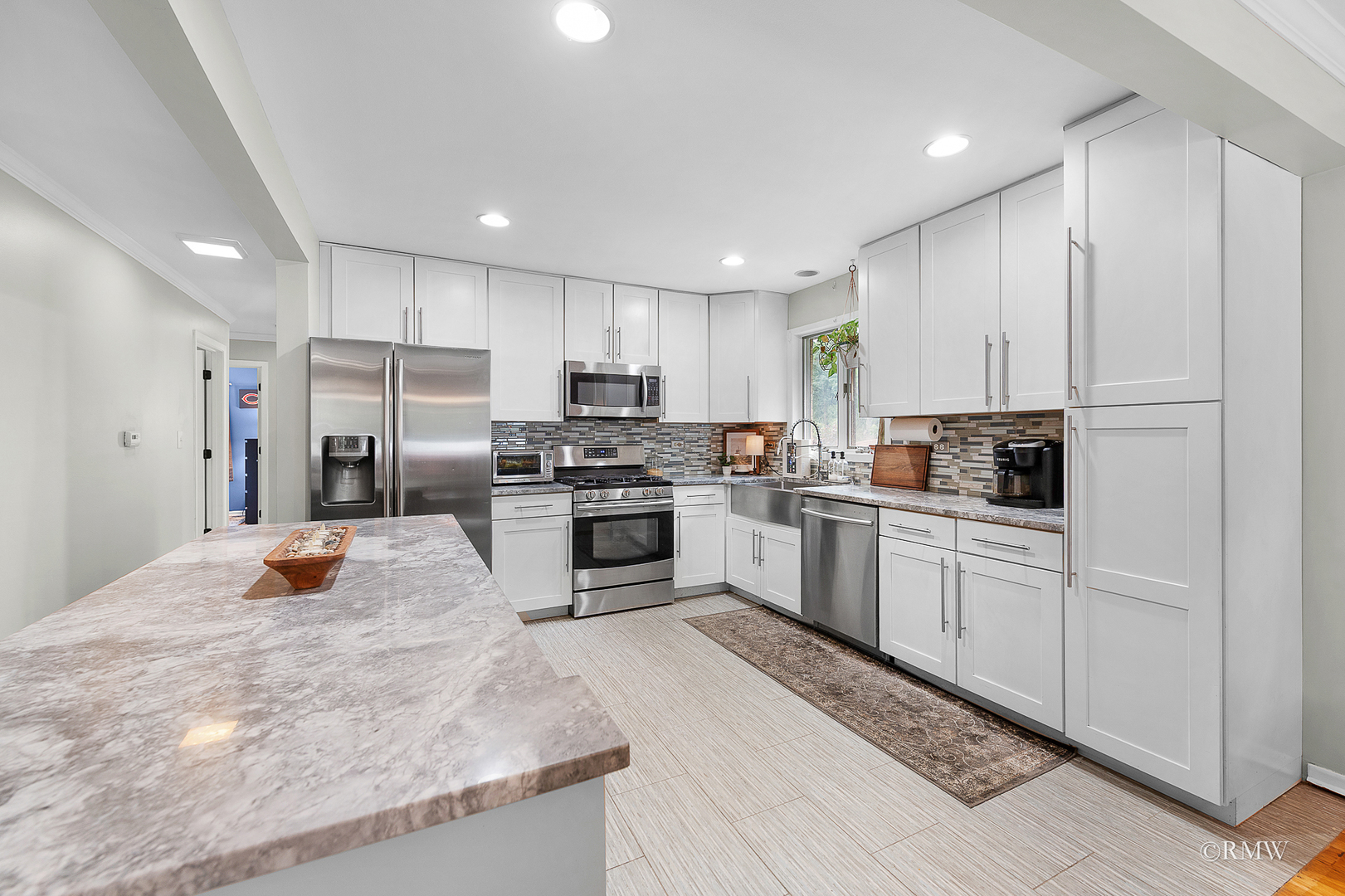 314 S Cedar Avenue, Wood Dale, IL 60191