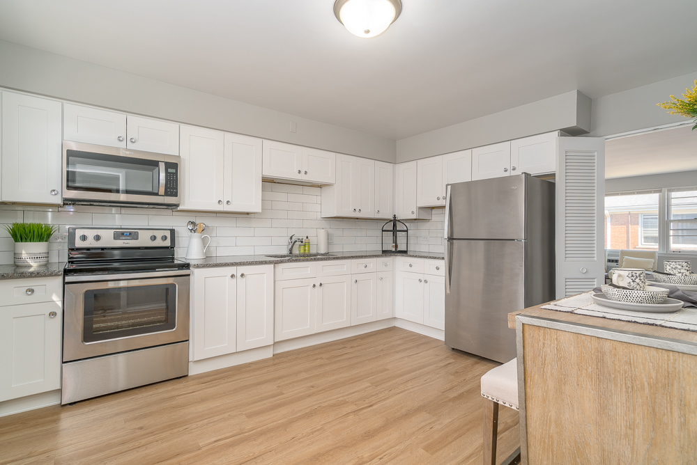 44 S Kensington Avenue #01, La Grange, IL 60525