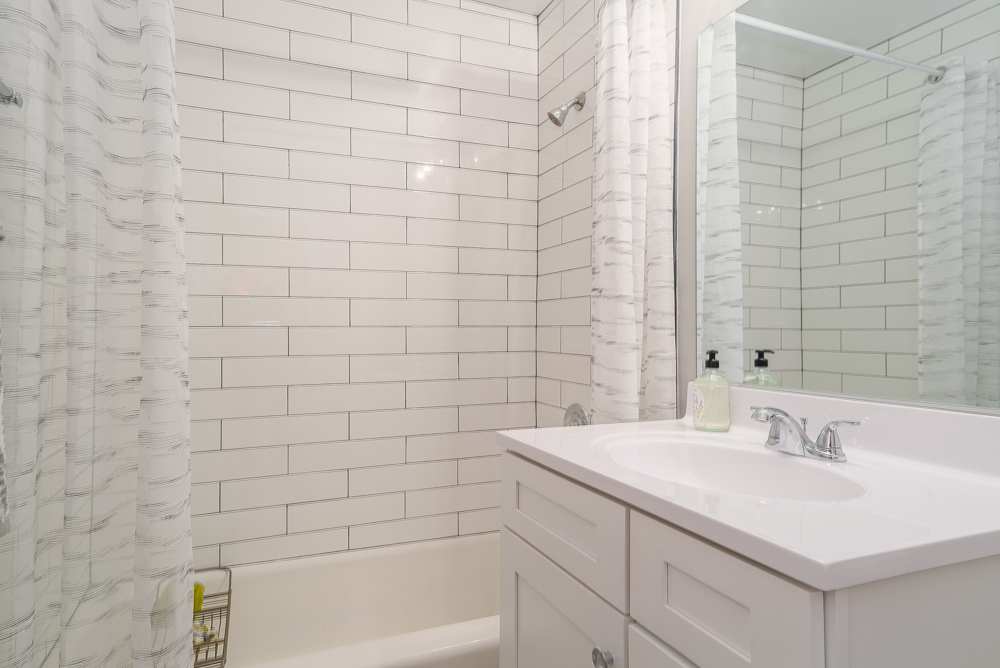 44 S Kensington Avenue #01, La Grange, IL 60525