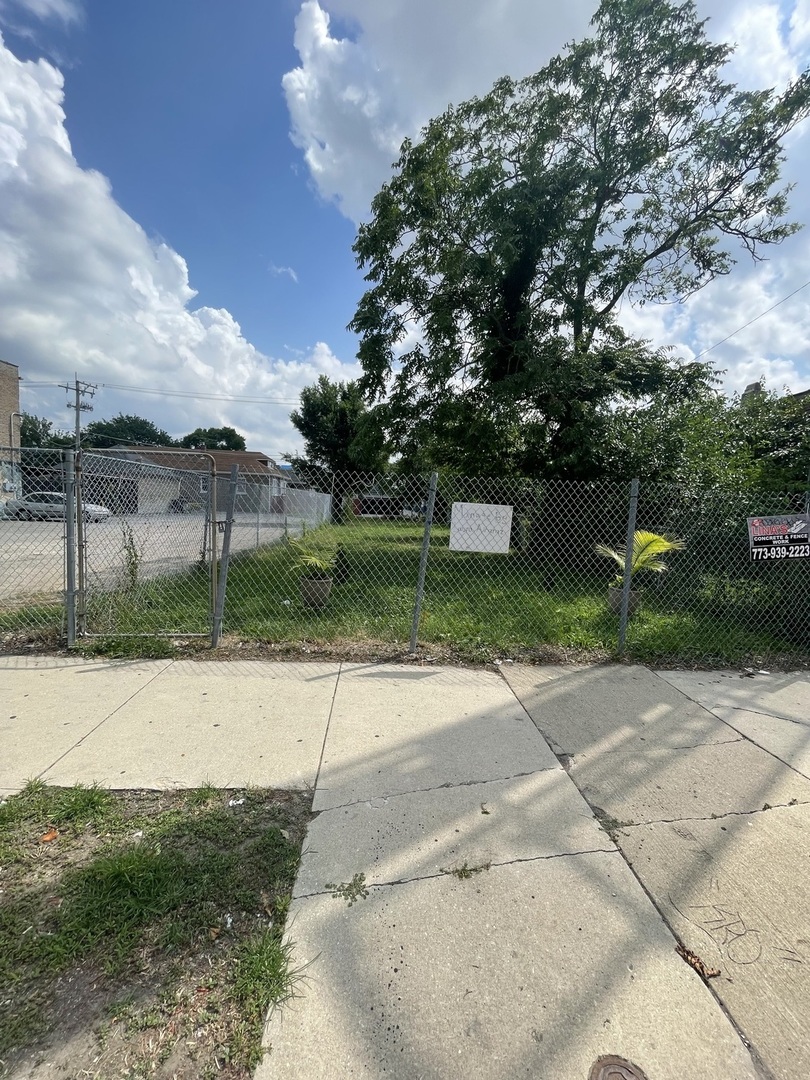 2711 W 59th Street, Chicago, IL 60629