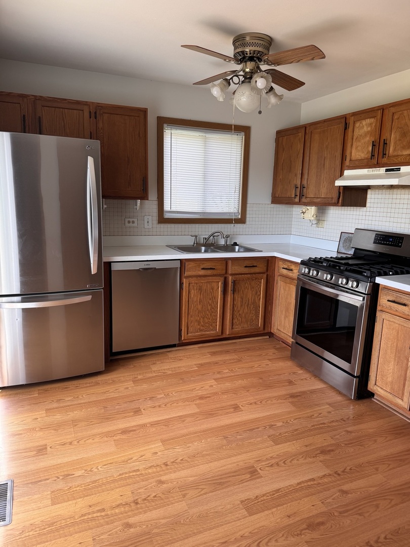 1327 Andover Drive #1327, Aurora, IL 60504