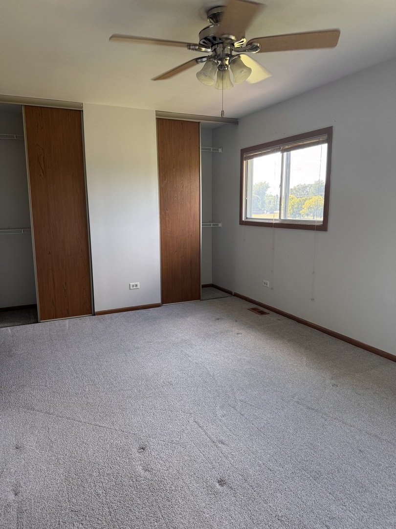 1327 Andover Drive #1327, Aurora, IL 60504