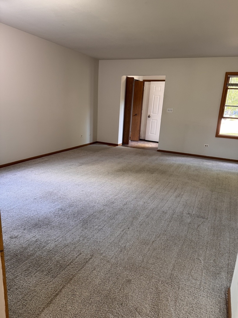 1327 Andover Drive #1327, Aurora, IL 60504