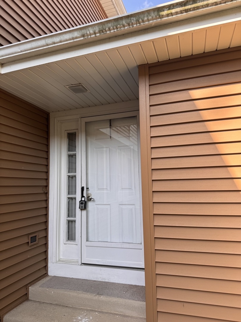 1327 Andover Drive #1327, Aurora, IL 60504