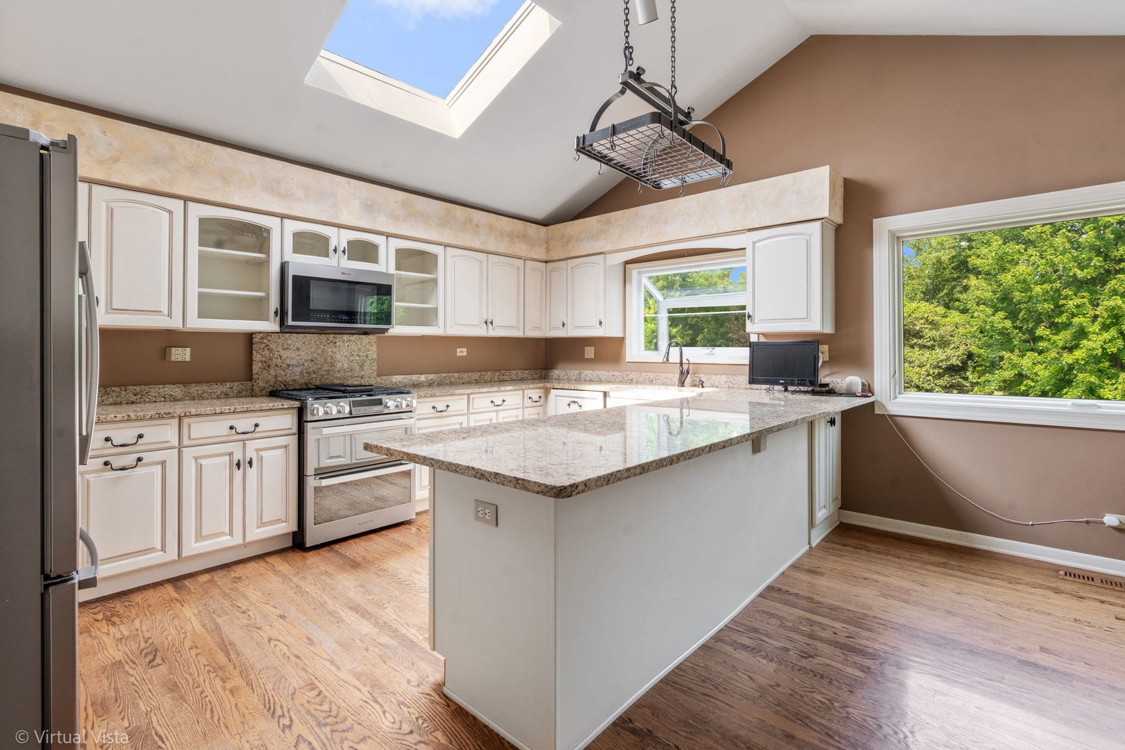 541 Boardman Circle, Bolingbrook, IL 60440