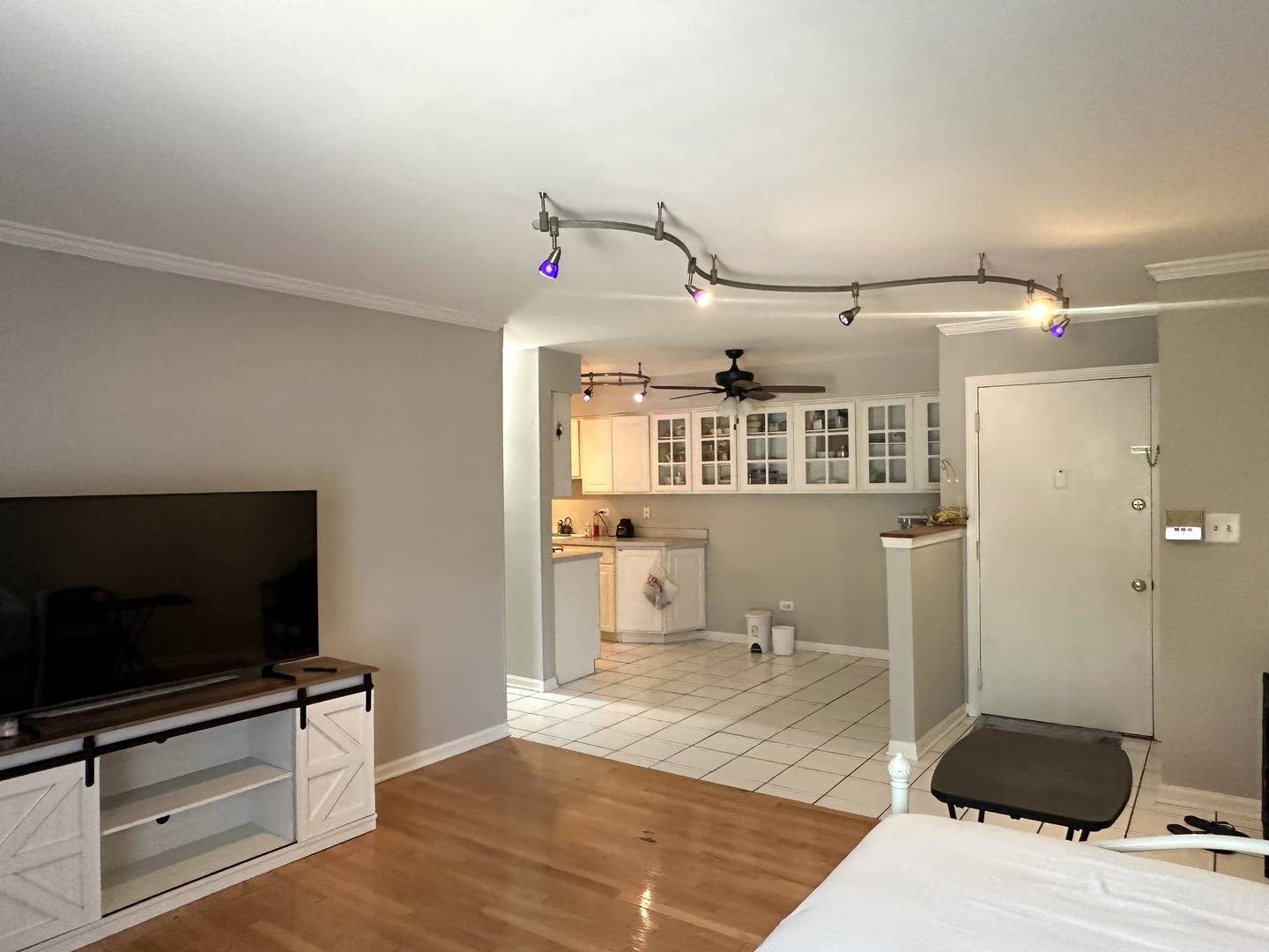1503 N Windsor Drive #103, Arlington Heights, IL 60004