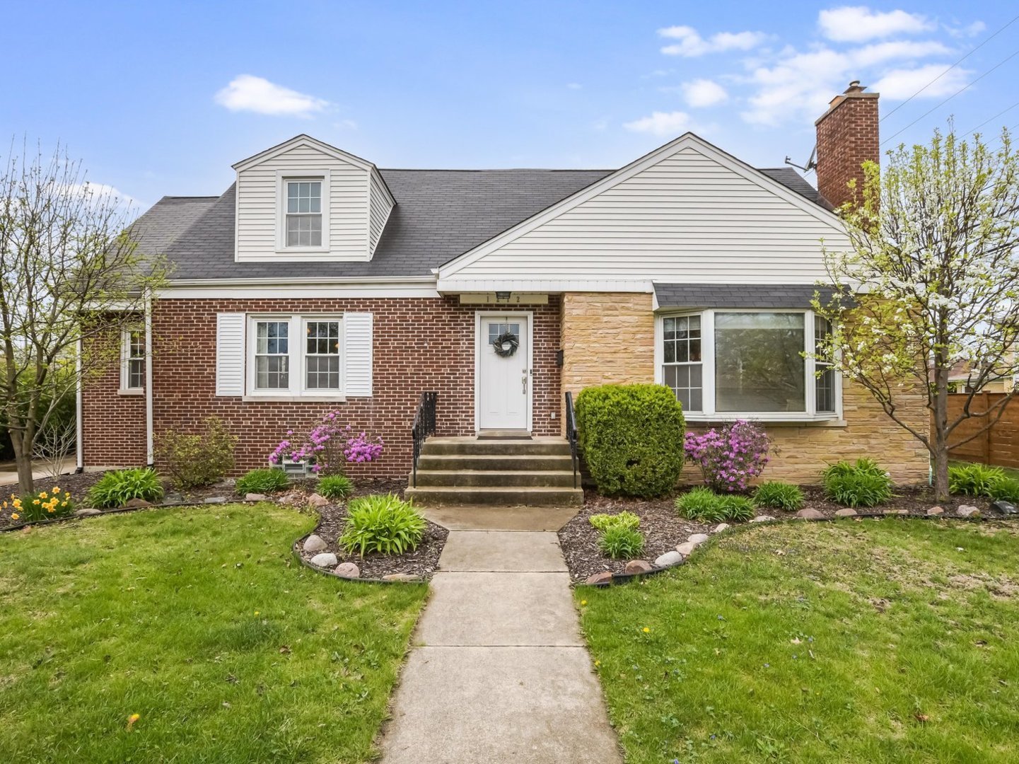 1212 S Greenwood Avenue, Park Ridge, IL 60068