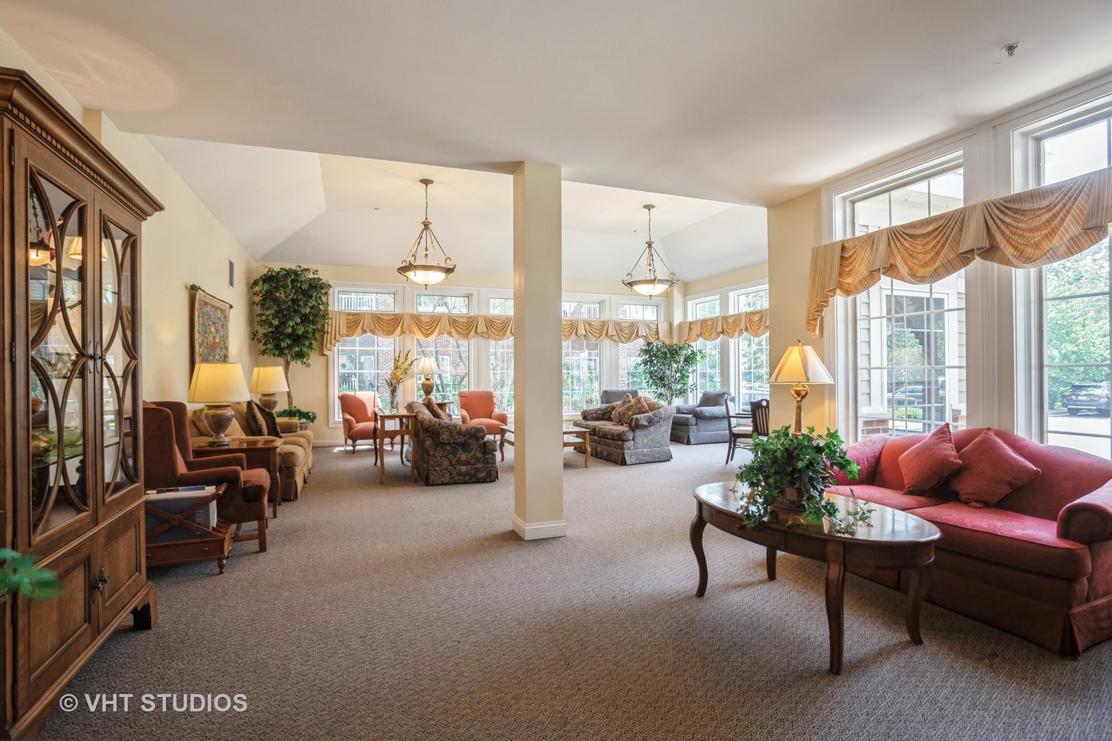801 N McLean Boulevard #224, Elgin, IL 60123