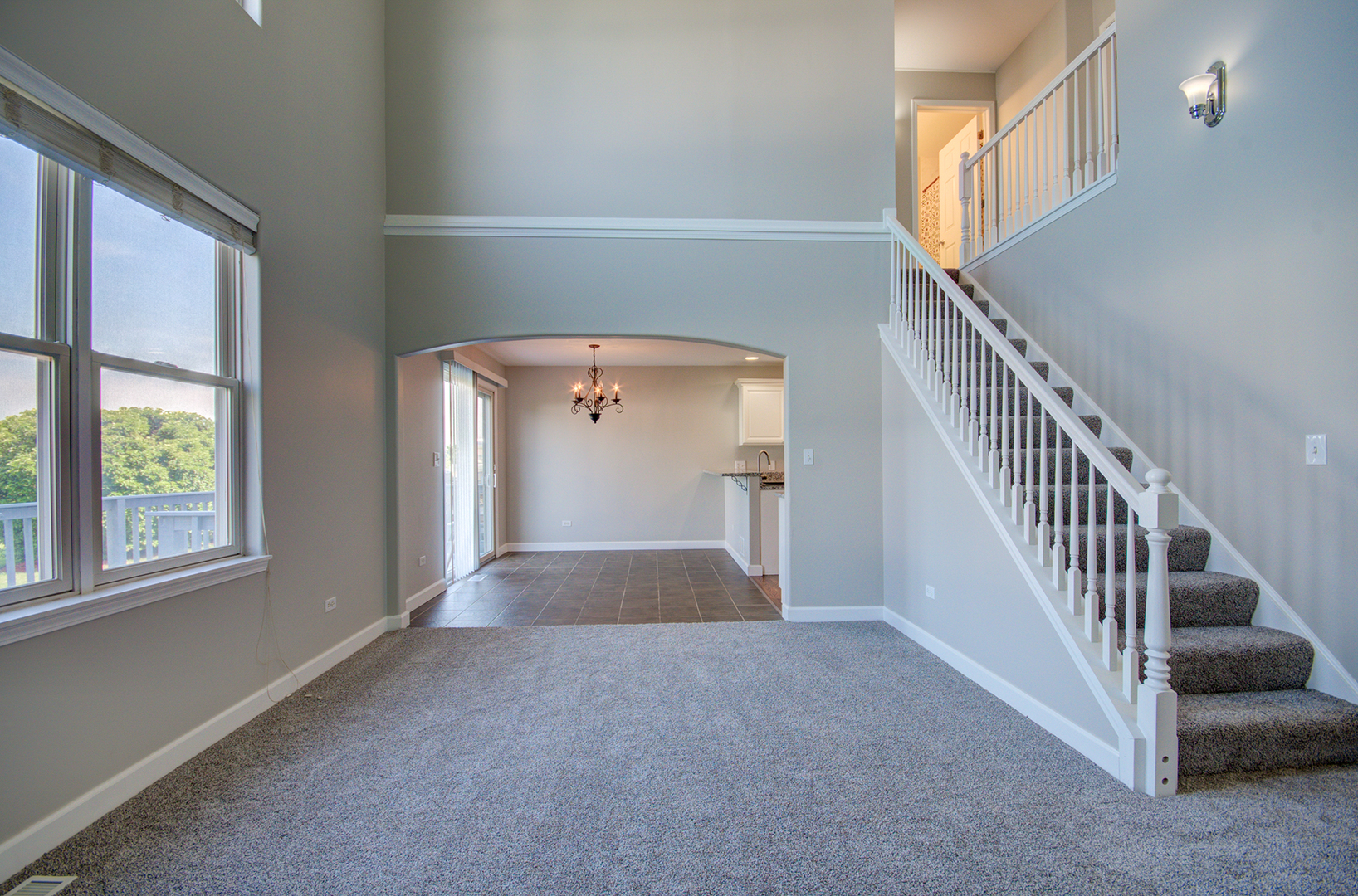 1703 Waters Edge Drive, Minooka, IL 60447