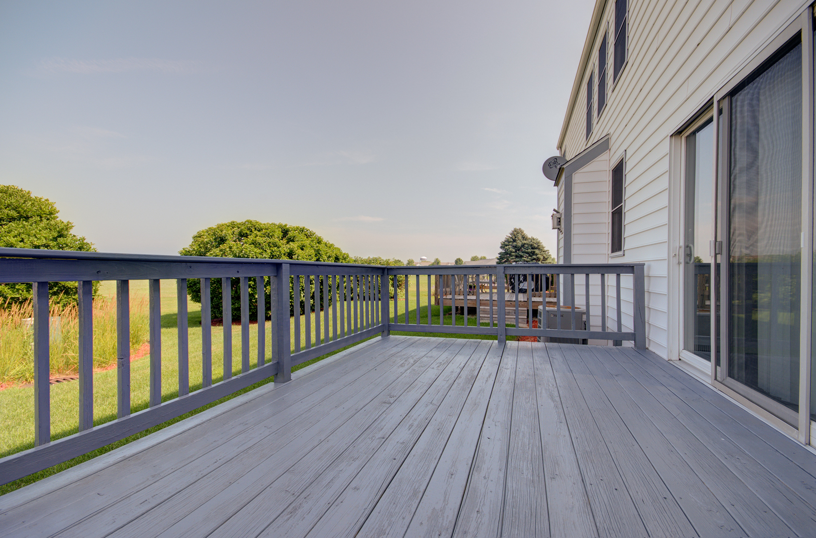 1703 Waters Edge Drive, Minooka, IL 60447