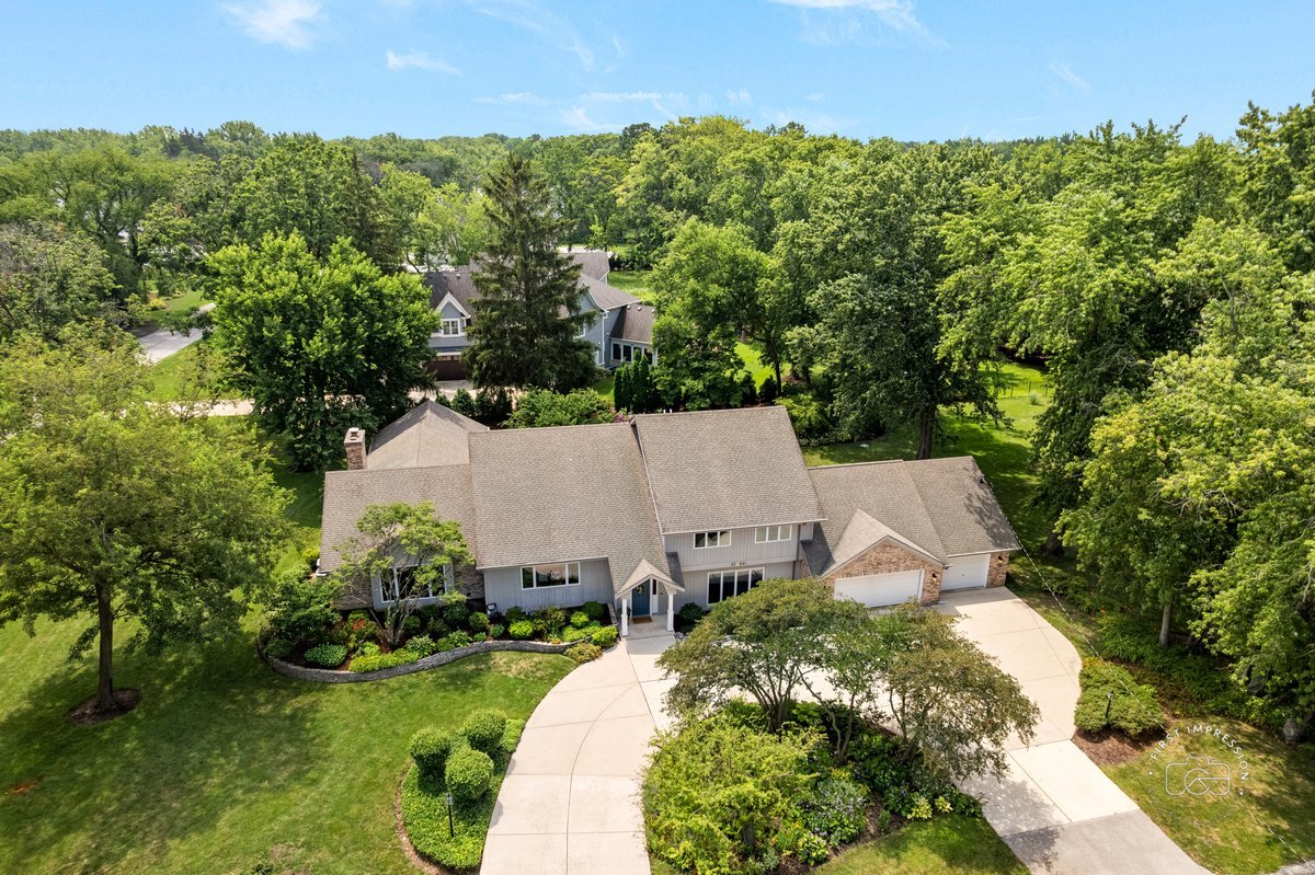 27W641 North Lane, Naperville, IL 60540