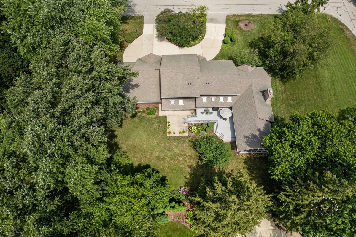 27W641 North Lane, Naperville, IL 60540