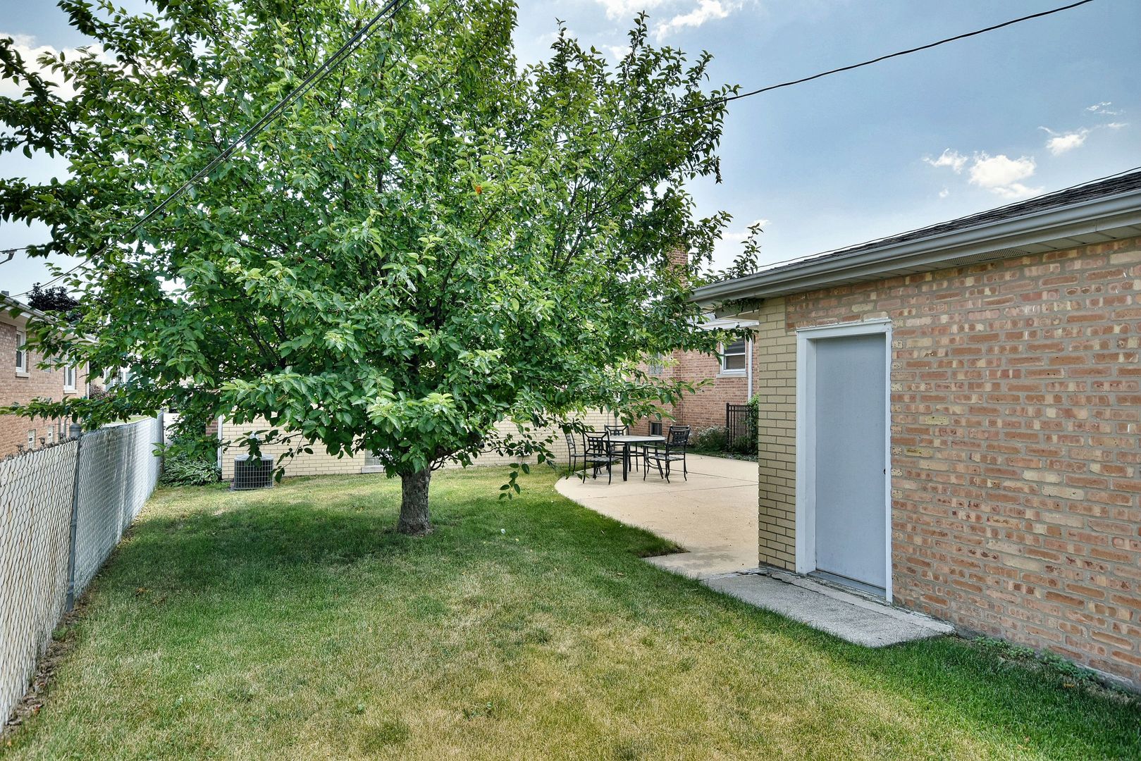 4712 N Ozark Avenue, Norridge, IL 60706