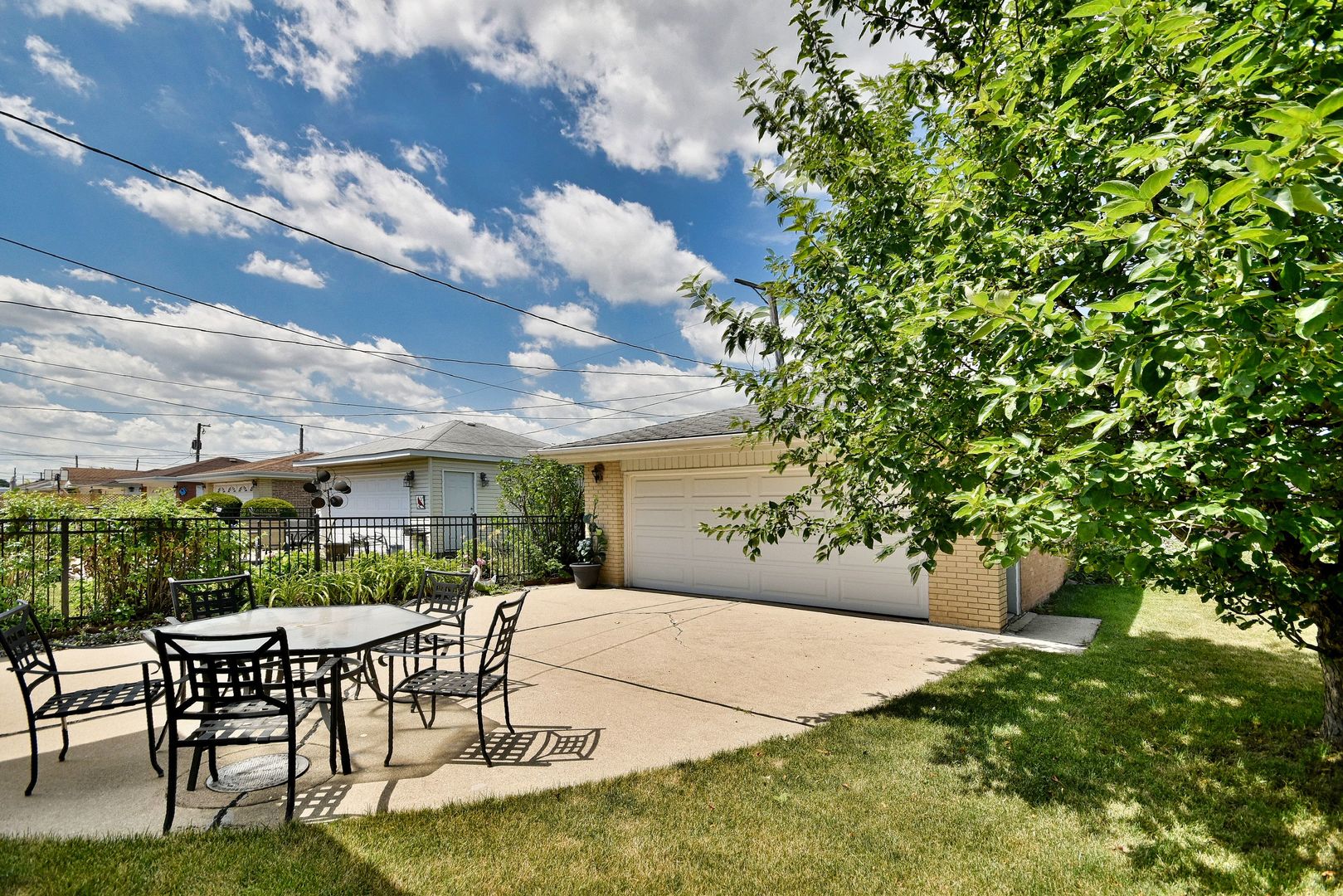 4712 N Ozark Avenue, Norridge, IL 60706