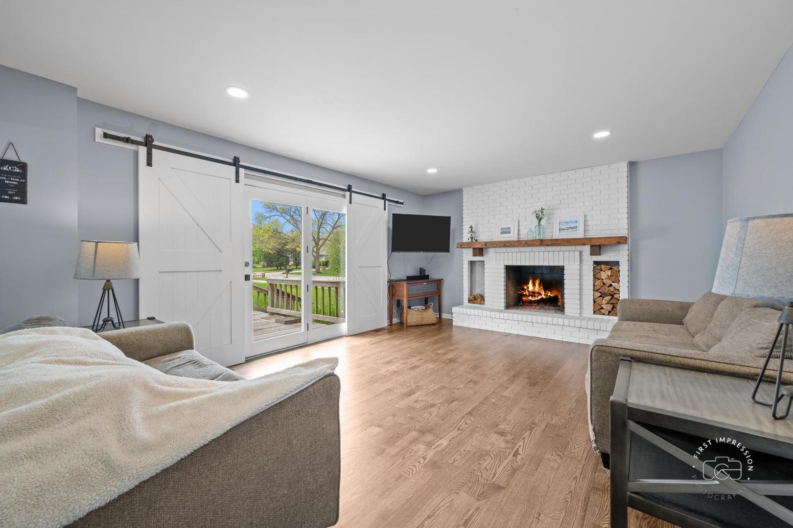 322 Arlington Avenue, Naperville, IL 60565