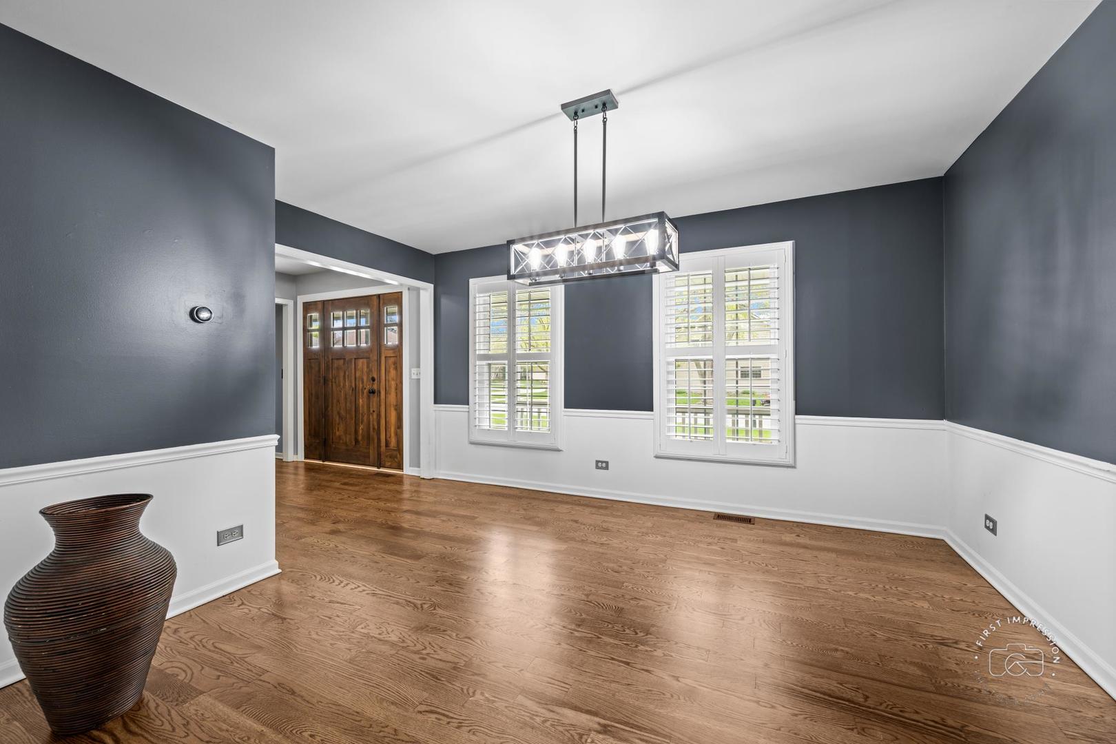 322 Arlington Avenue, Naperville, IL 60565