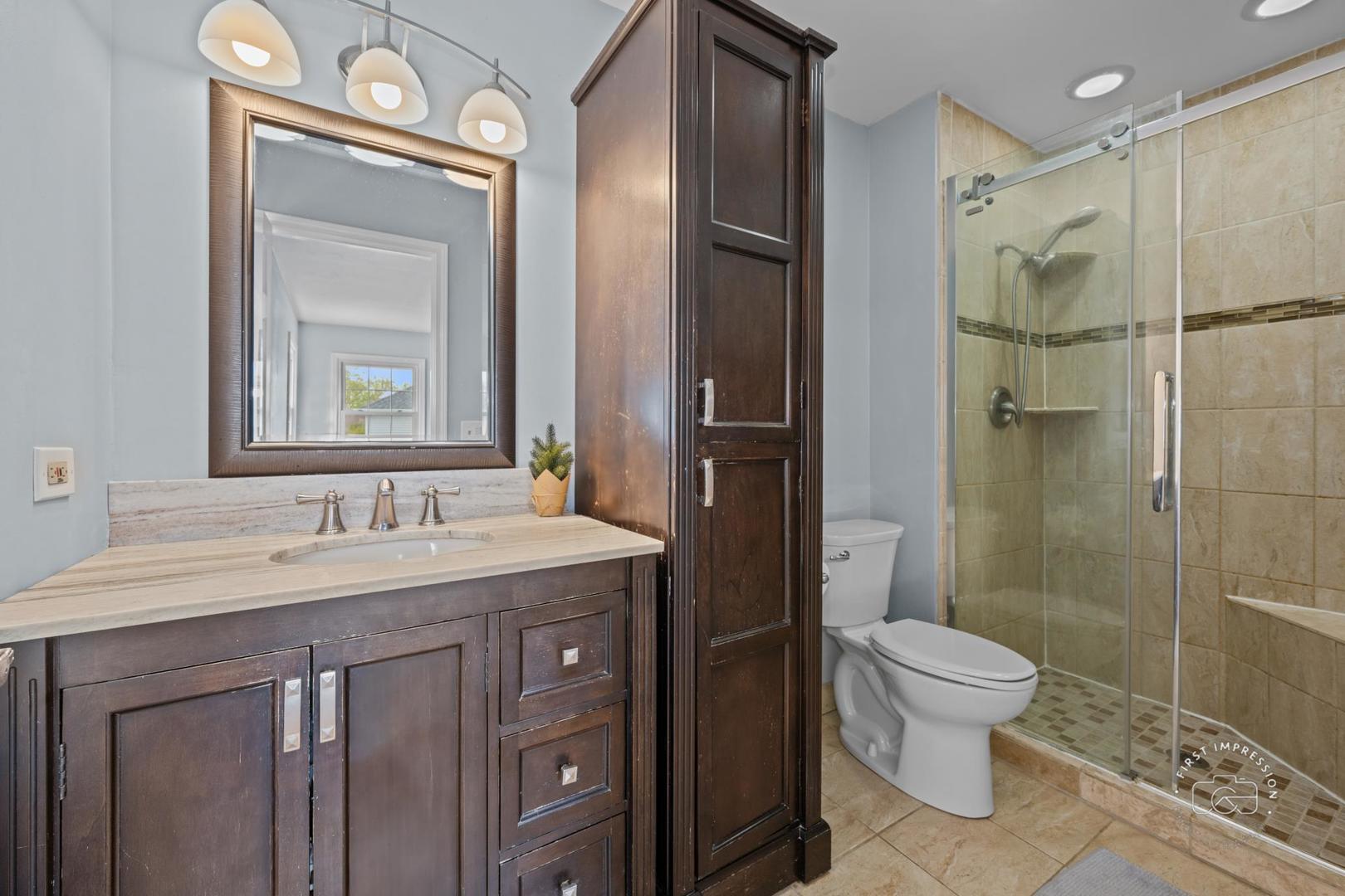 322 Arlington Avenue, Naperville, IL 60565