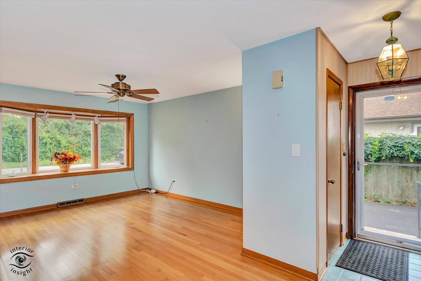 4848 Francisco Avenue, Downers Grove, IL 60515