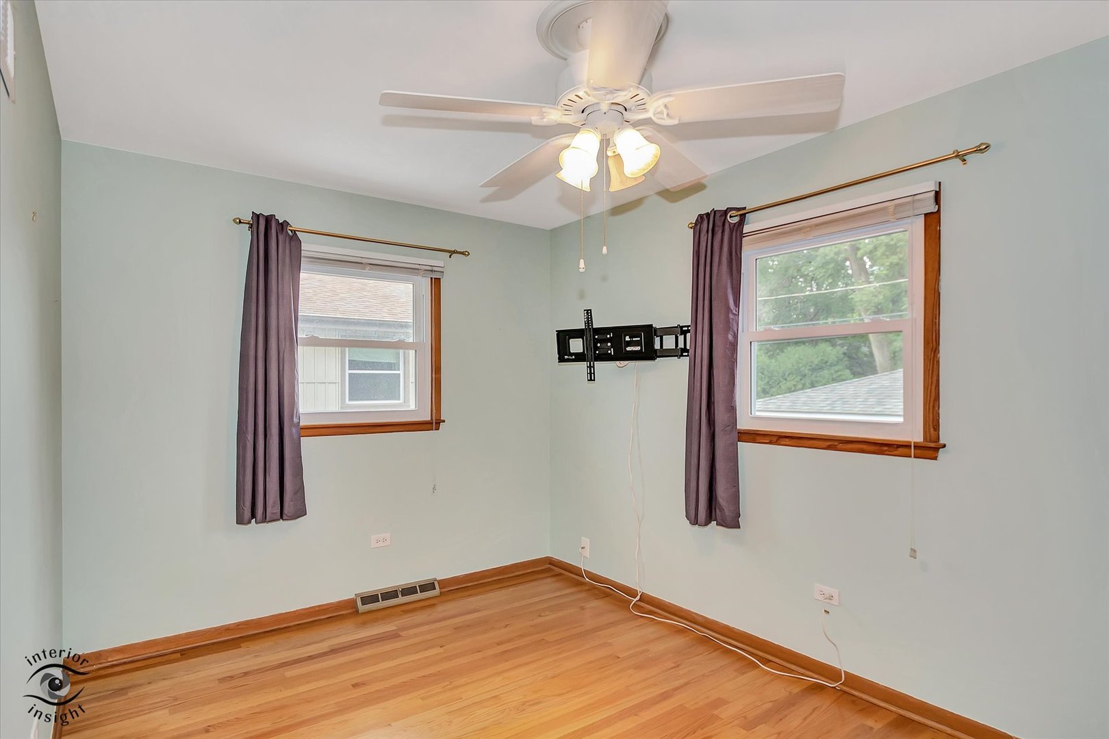 4848 Francisco Avenue, Downers Grove, IL 60515