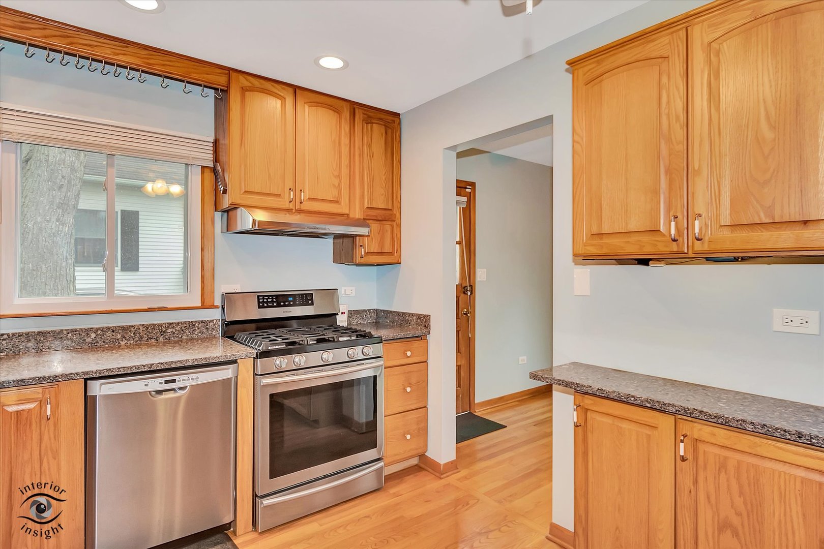 4848 Francisco Avenue, Downers Grove, IL 60515