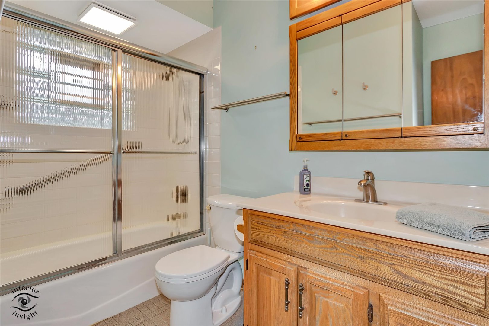 4848 Francisco Avenue, Downers Grove, IL 60515