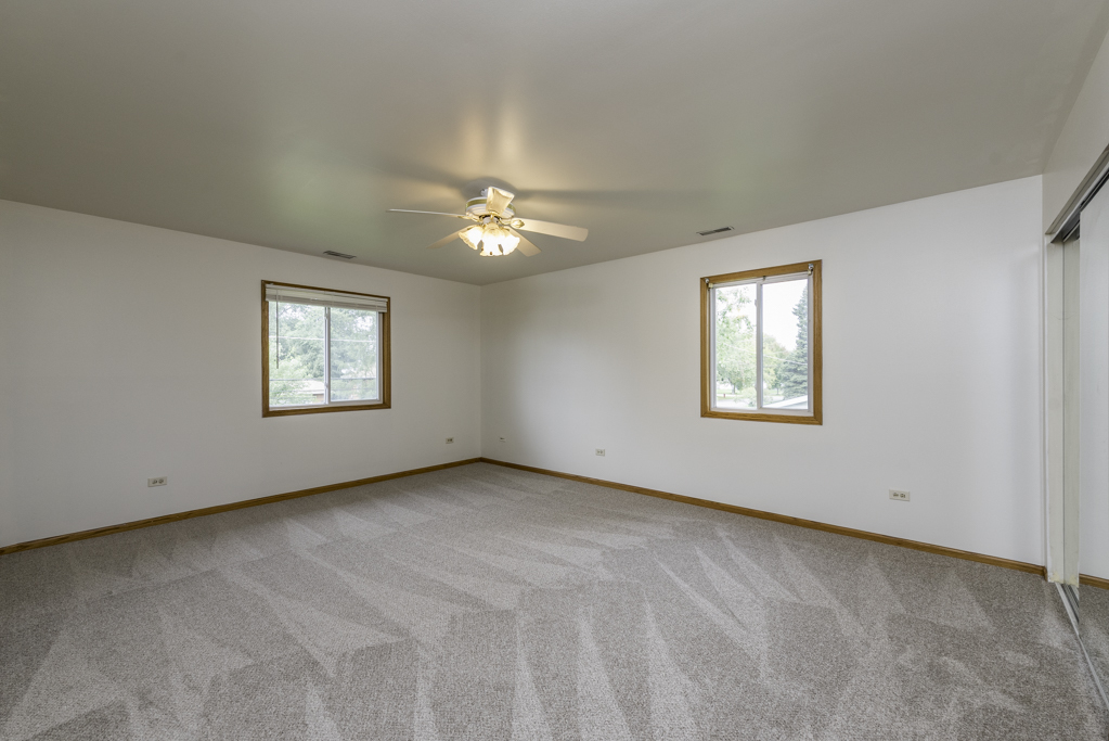 3627 Atlantic Avenue, Gurnee, IL 60031