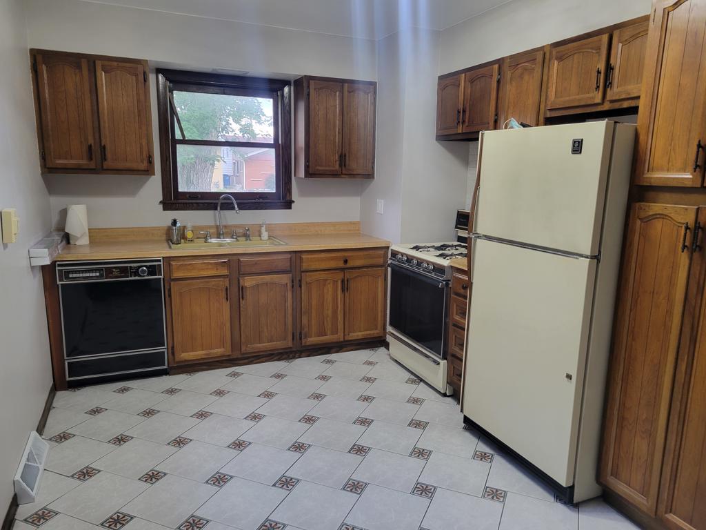 7840 Massasoit Avenue, Burbank, IL 60459