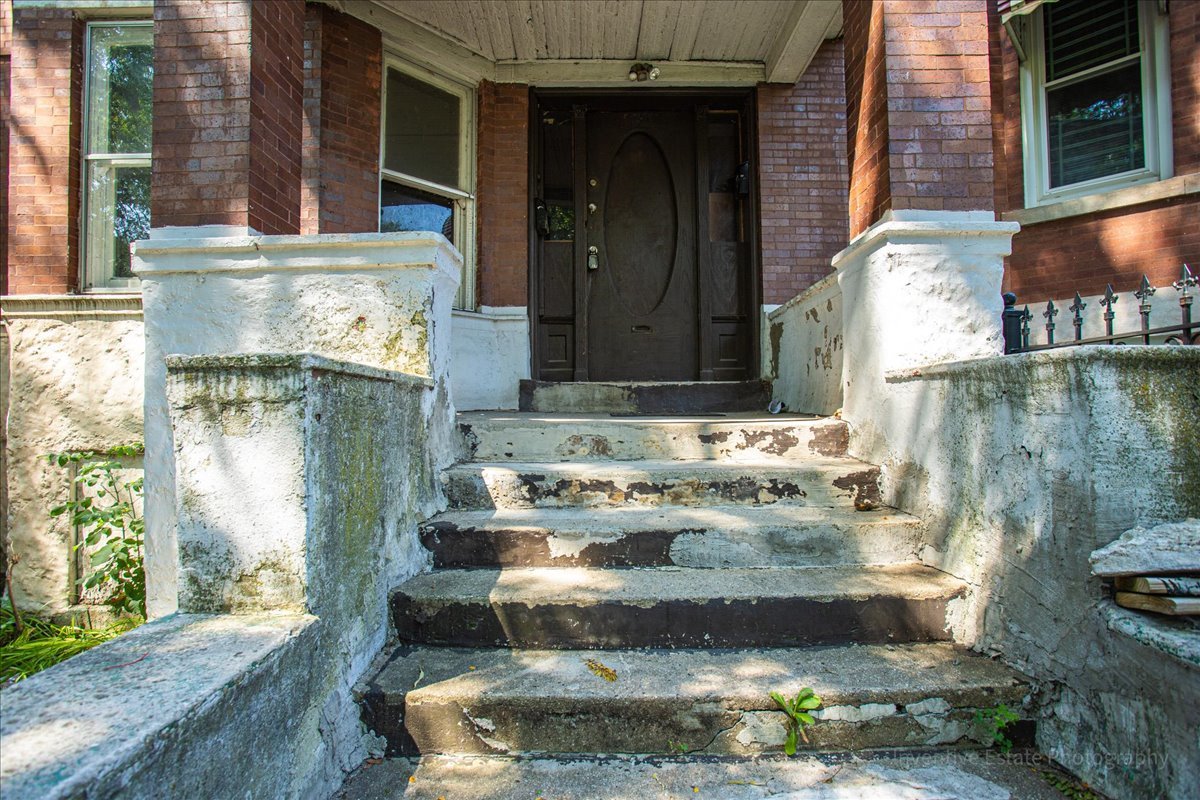 5750 S Paulina Street, Chicago, IL 60636