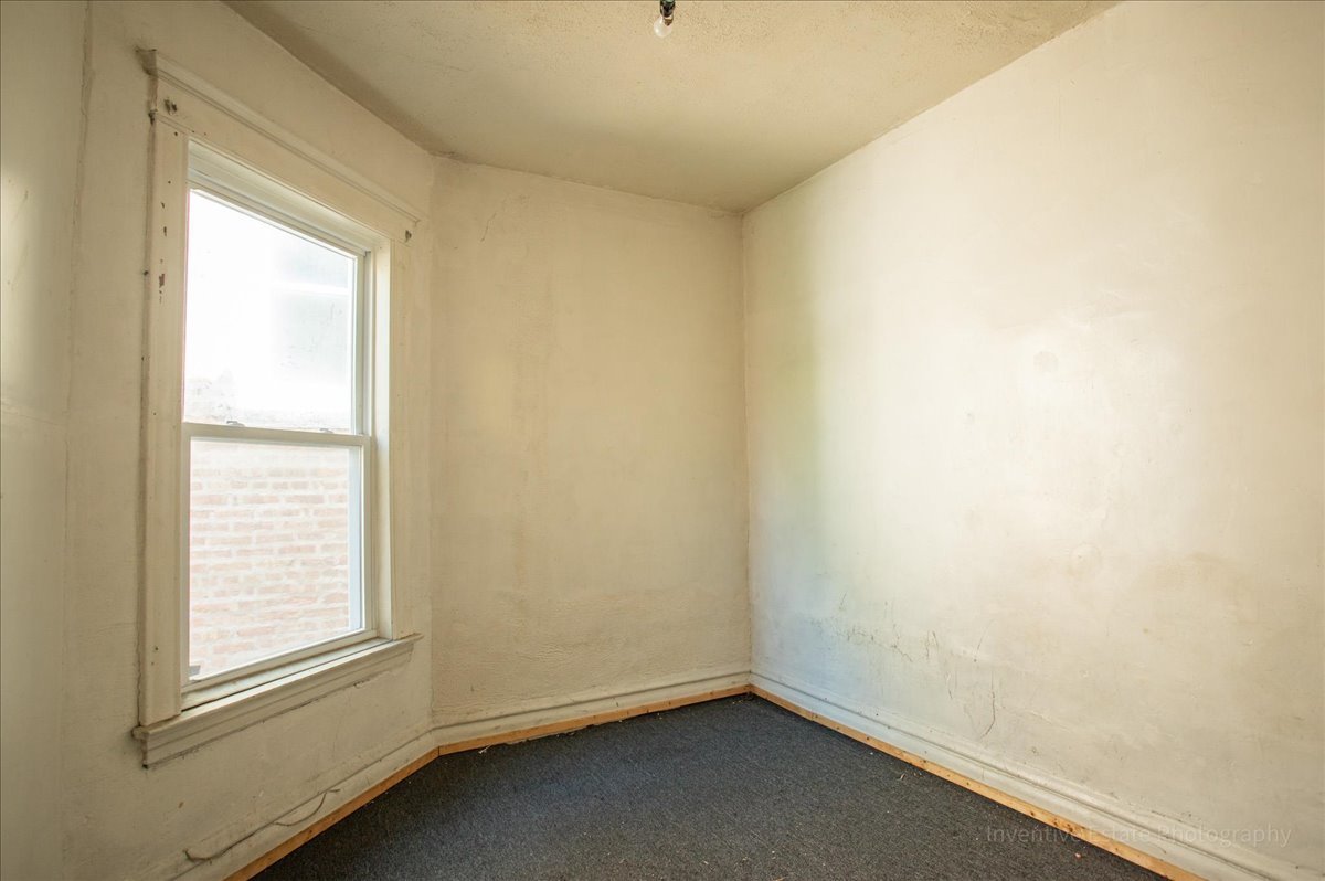 5750 S Paulina Street, Chicago, IL 60636