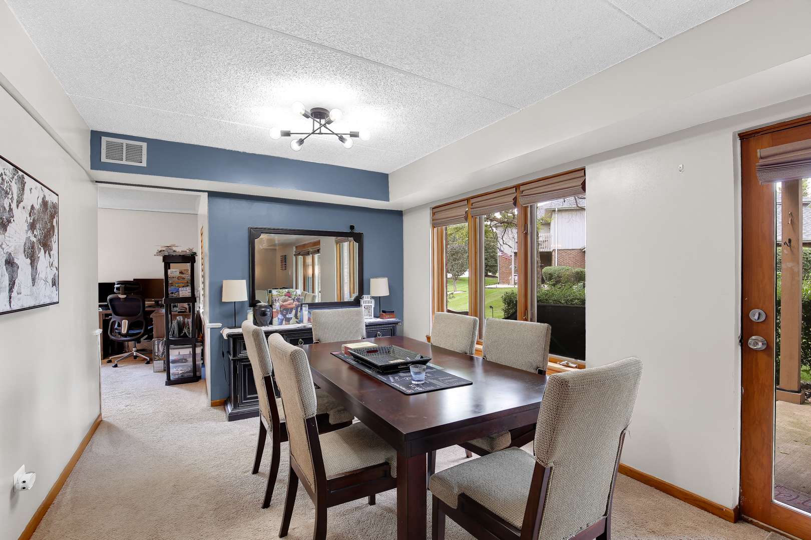 8966 Silverdale Drive #8D, Orland Park, IL 60462