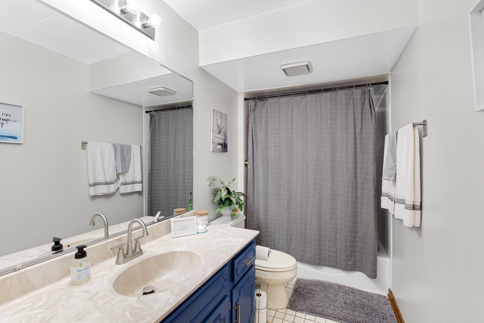 8966 Silverdale Drive #8D, Orland Park, IL 60462