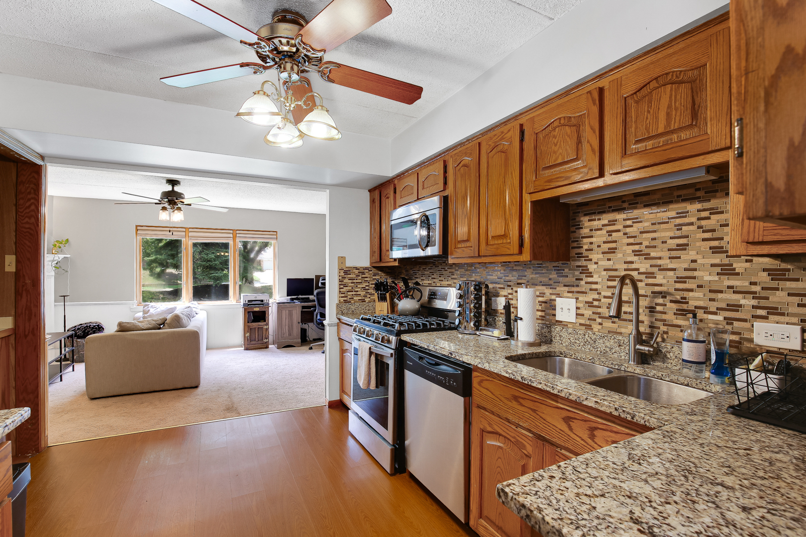 8966 Silverdale Drive #8D, Orland Park, IL 60462