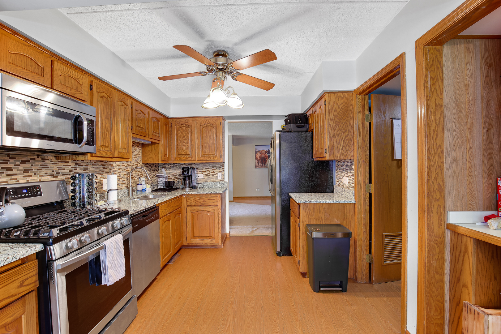 8966 Silverdale Drive #8D, Orland Park, IL 60462