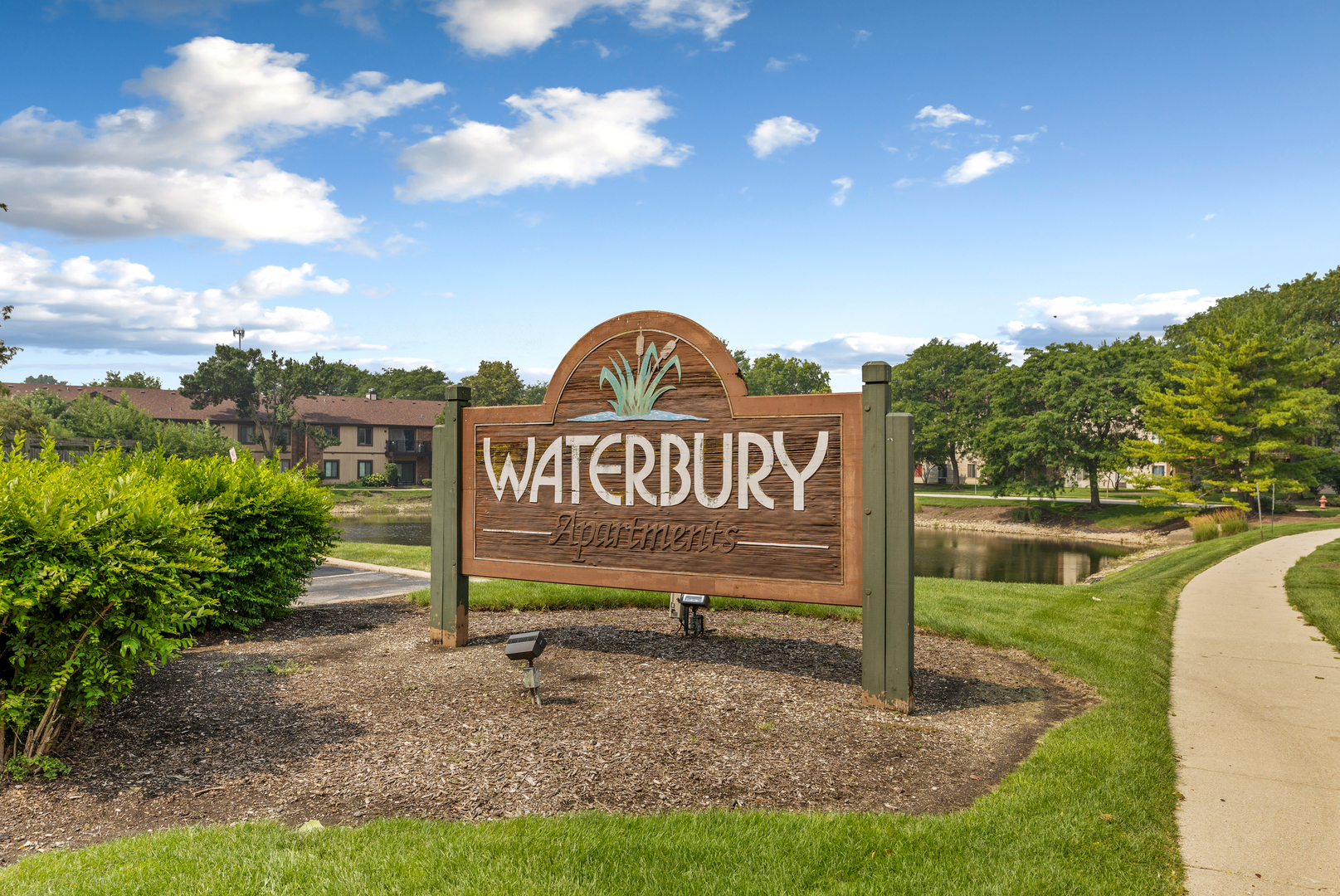 1081 Rodenburg Road #105, Roselle, IL 60172