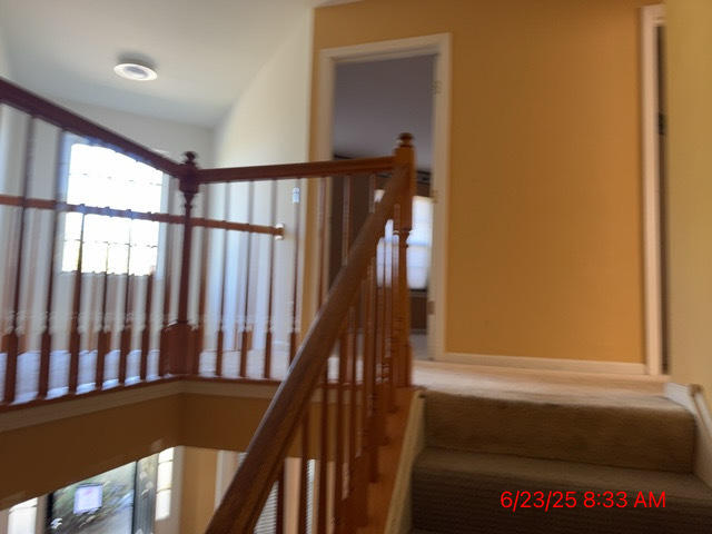 700 N Sparkle Court, Oswego, IL 60543