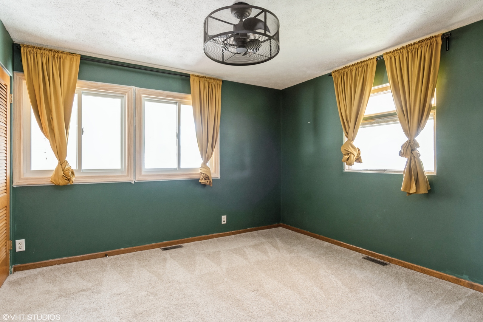 1604 Avalon Avenue, Joliet, IL 60435