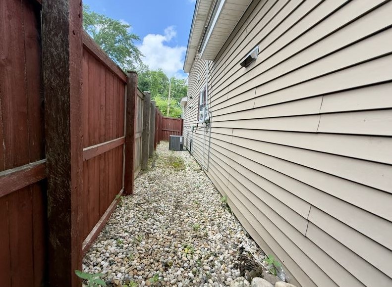 24633 W Passavant Avenue, Round Lake, IL 60073