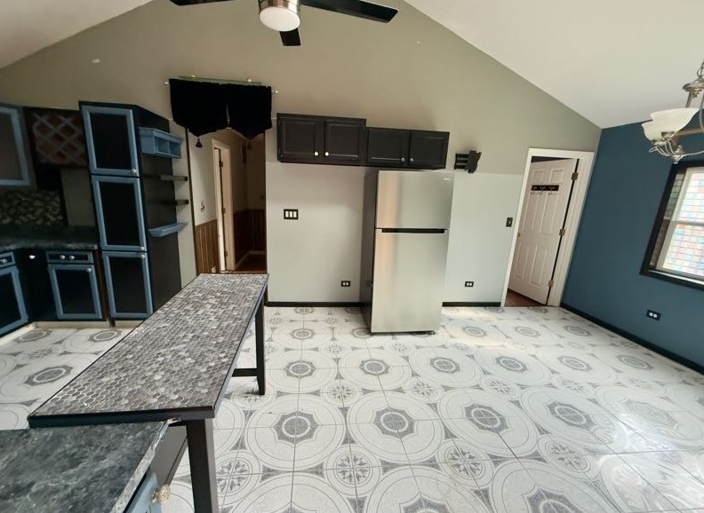 24633 W Passavant Avenue, Round Lake, IL 60073
