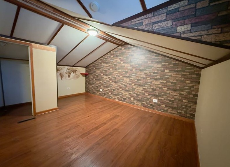 24633 W Passavant Avenue, Round Lake, IL 60073