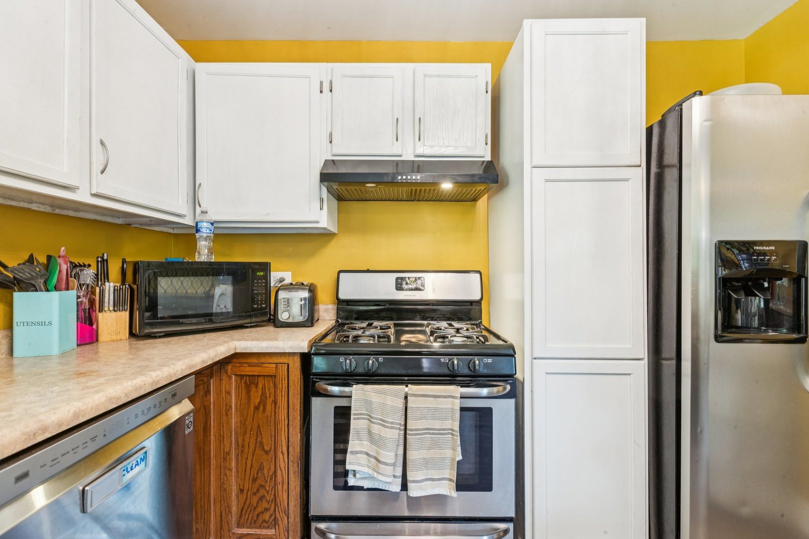 35729 N Watson Avenue, Ingleside, IL 60041