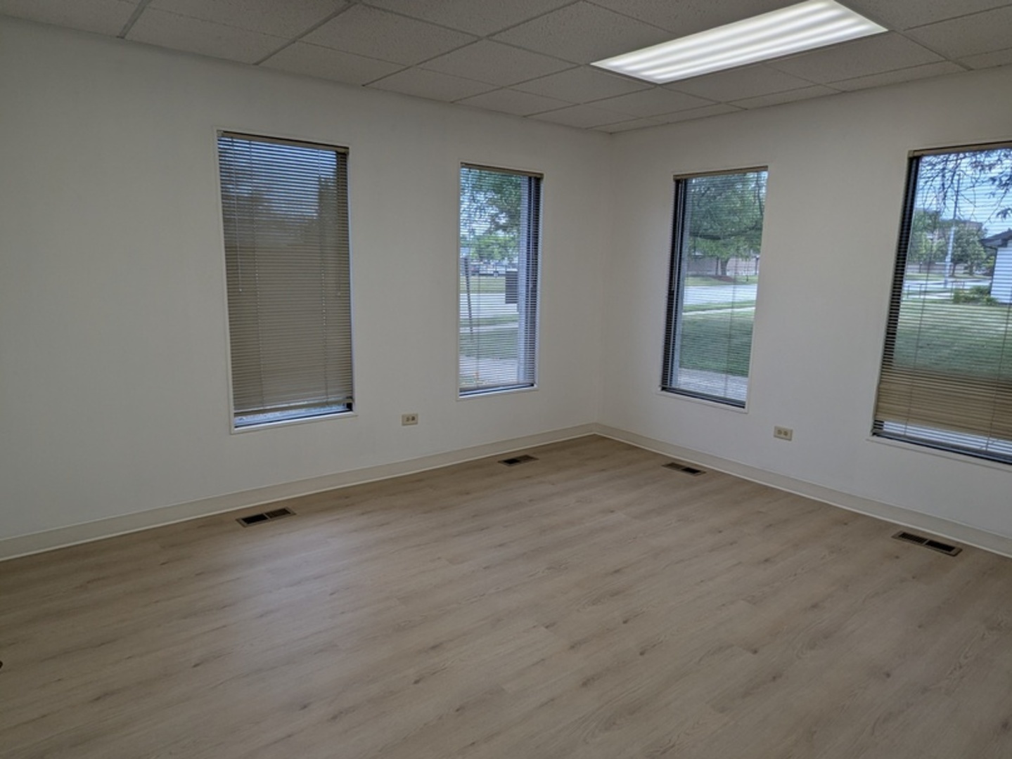 17500 Carriageway Drive #C, Hazel Crest, IL 60429