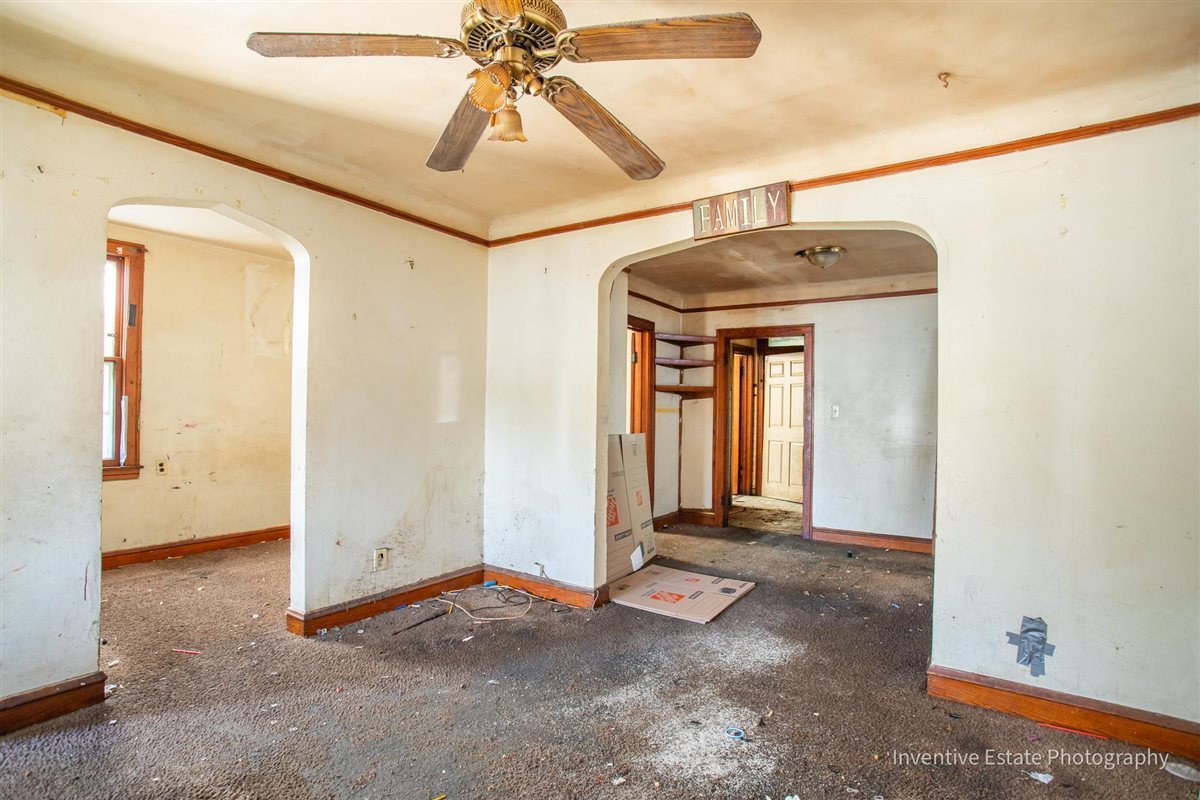5045 S Winchester Avenue, Chicago, IL 60609