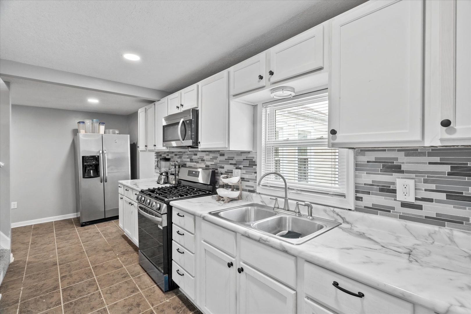 752 N 9TH Avenue, Kankakee, IL 60901
