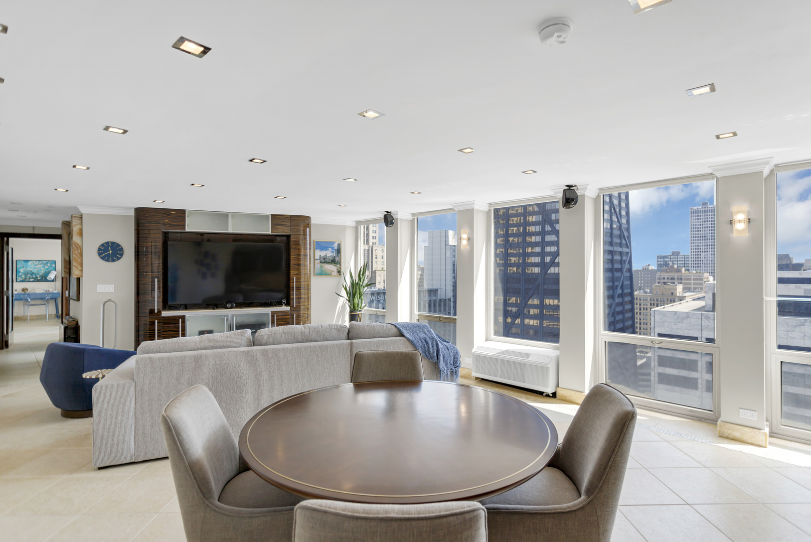 111 E Chestnut Street #24C, Chicago, IL 60611