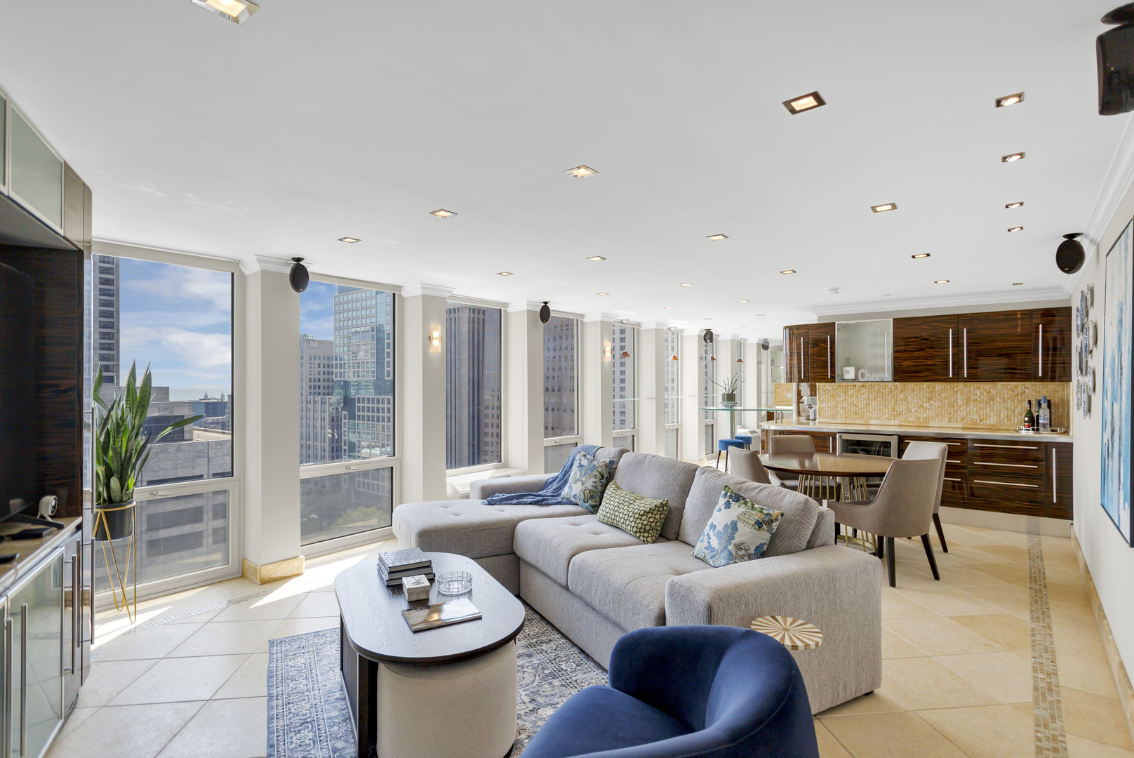 111 E Chestnut Street #24C, Chicago, IL 60611